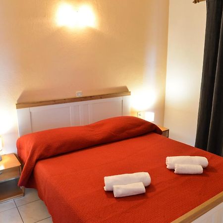 Apartments Lonic Kukljica Extérieur photo