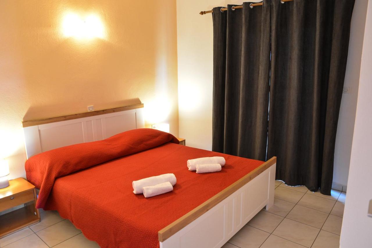 Apartments Lonic Kukljica Extérieur photo