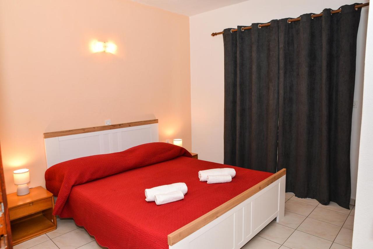 Apartments Lonic Kukljica Extérieur photo